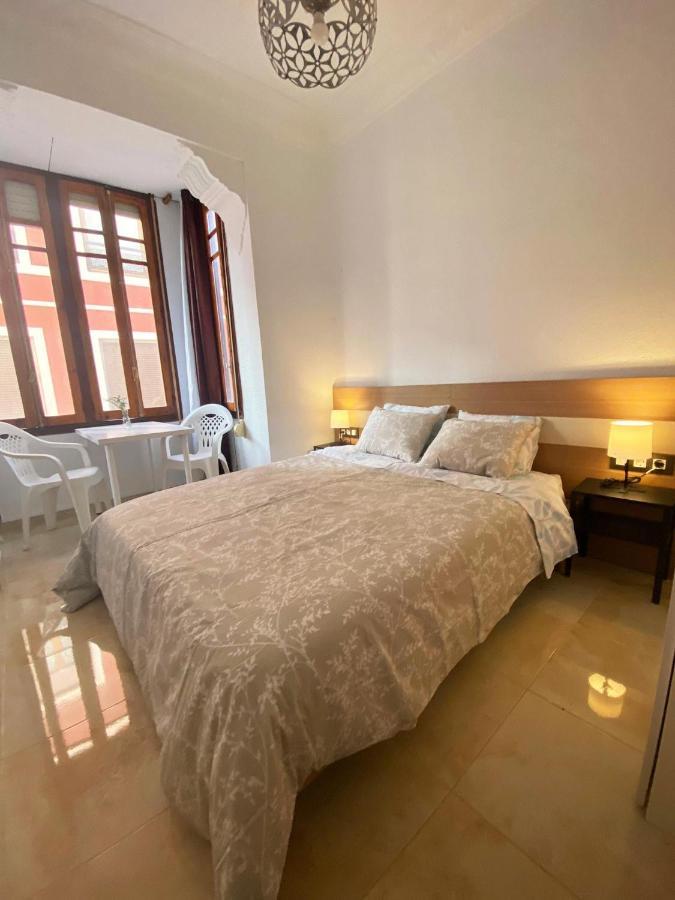 Valencia Cerca Al Puerto Shared Apartment Exterior foto